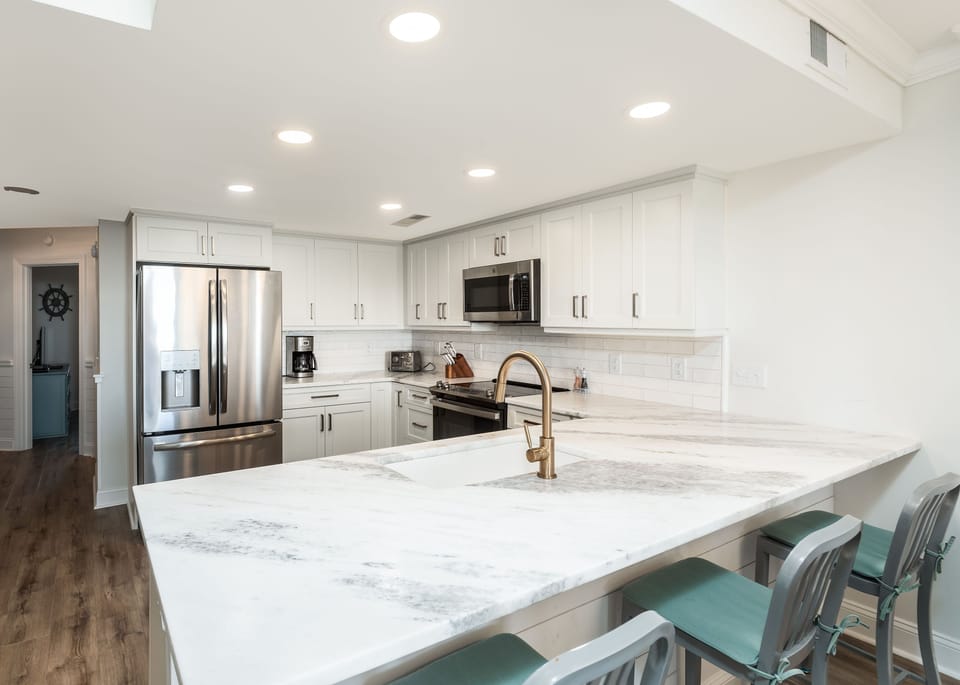 Large and open kitchen; fully stocked