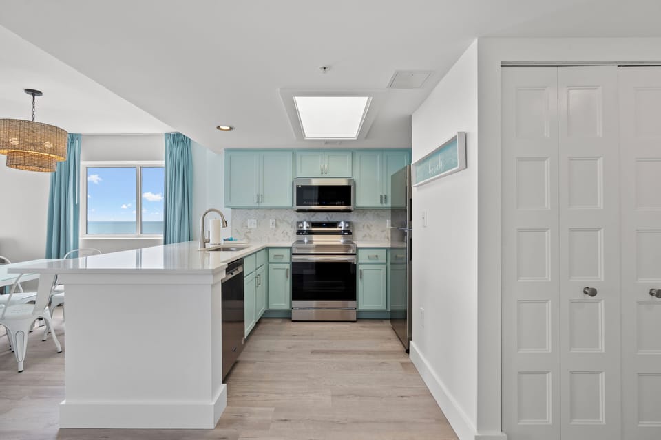 Fully equipped kitchen