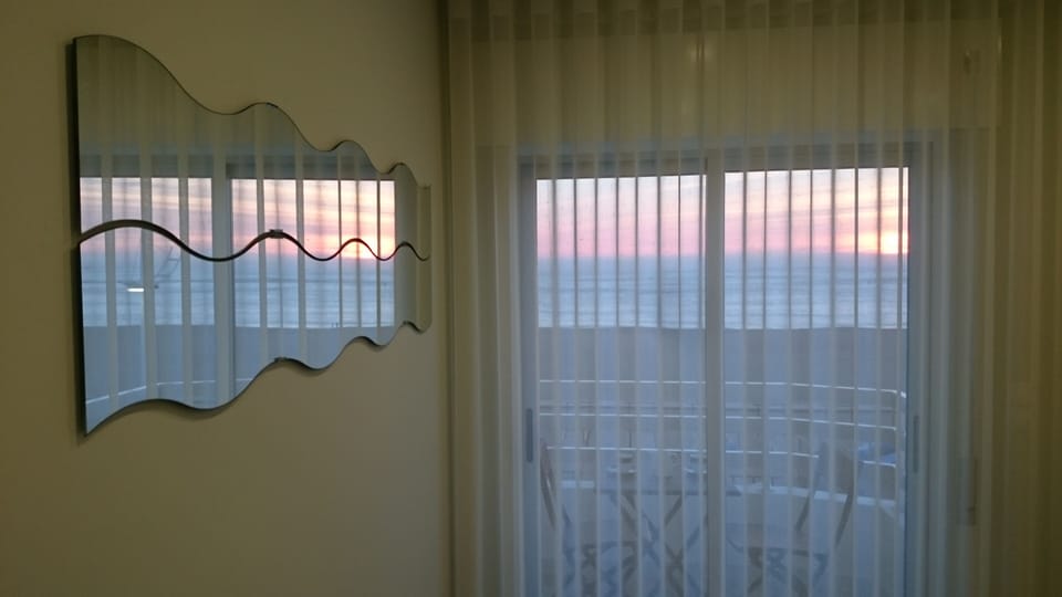 Vista mar do interior