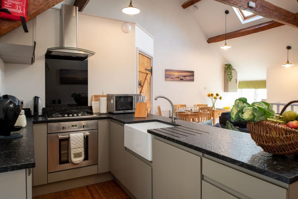 Hill Top 2 Kitchen