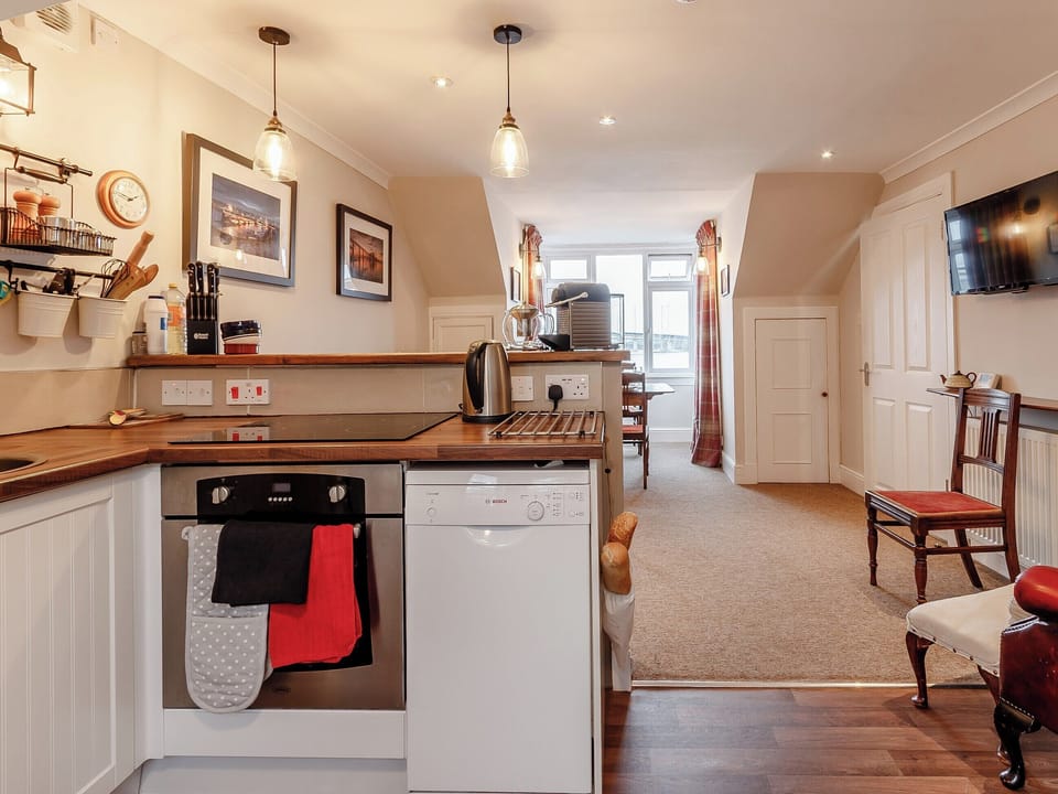 Kitchen | Forth Reflections, South Queensferry