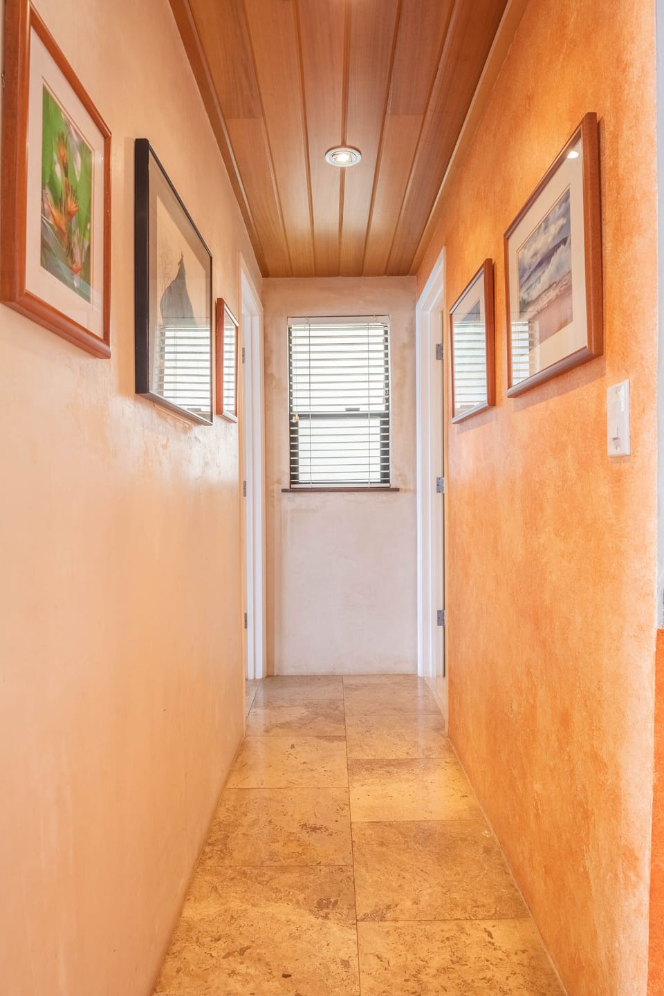 Hono Kai B8 Master bedroom hall