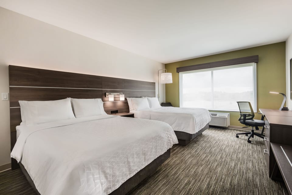 In-room safe, desk, laptop workspace, iron/ironing board