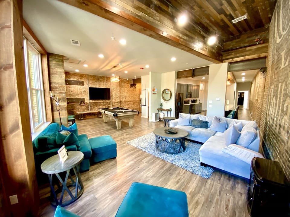 From the wood accent ceiling to the warm lighting, you love this cozy space!
