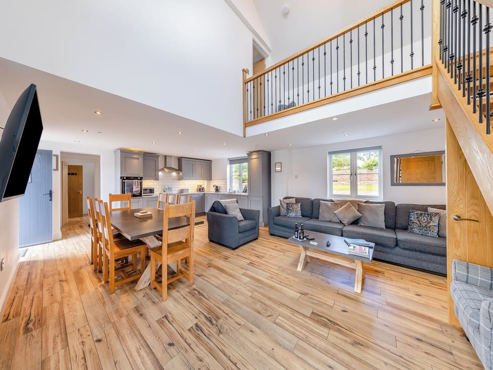 Open plan living space | Ty Godro - Vale of Llangollen Farm Cottages, Trevor, near Llangollen