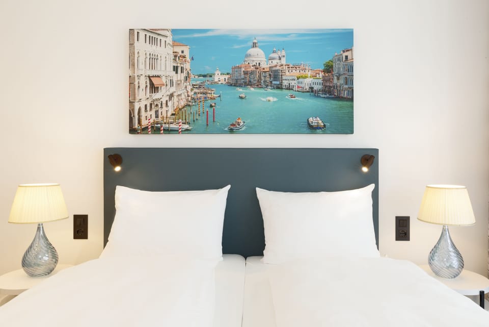 In-room safe, desk, soundproofing, free WiFi