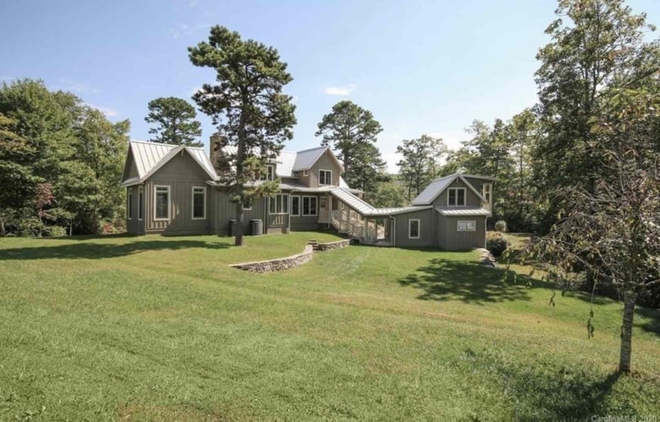 Expansive property