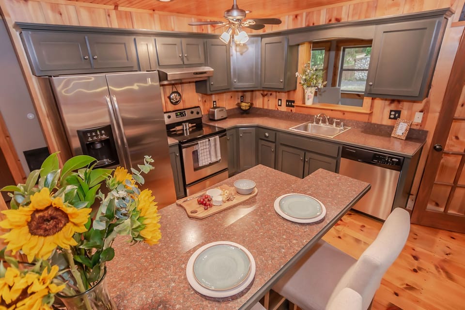 Open kitchen with everything you need
