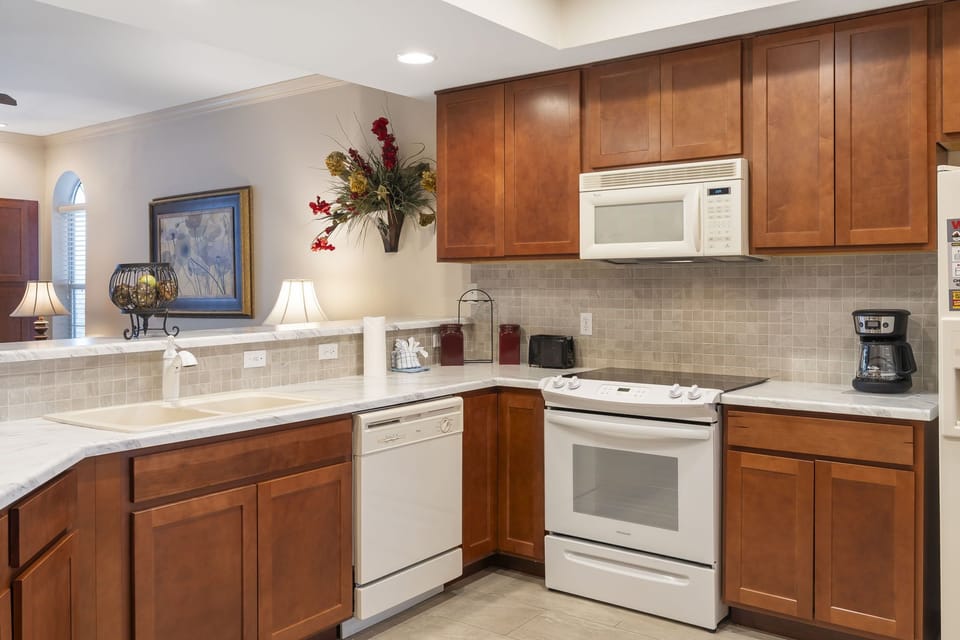 Full Kitchen with Major Appliances