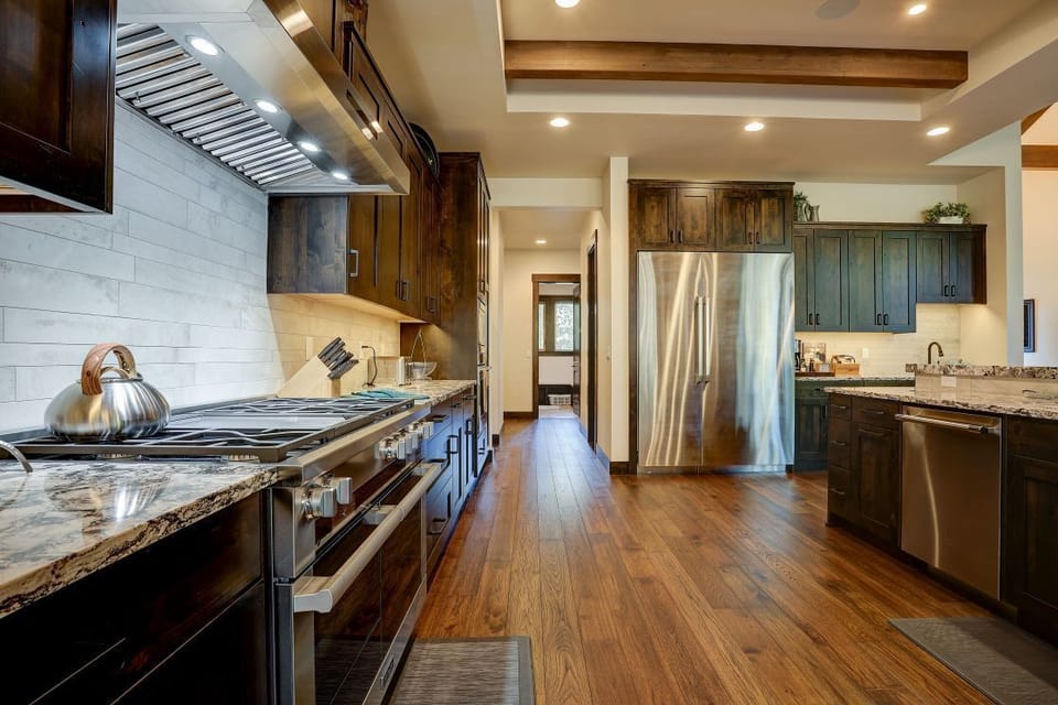 56671 Sunstone Loop-13