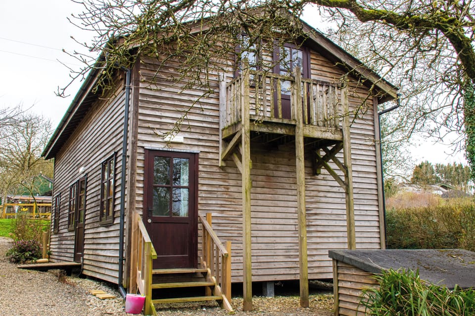 Cabin | Exterior