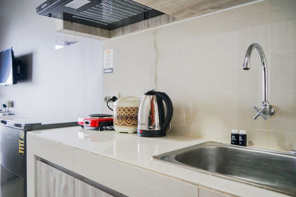 Fridge, stovetop, cookware/dishes/utensils