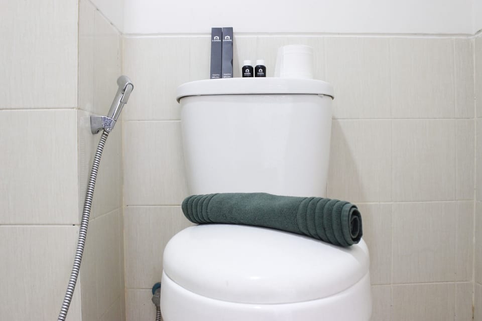 Room | Bathroom | Shower, towels
