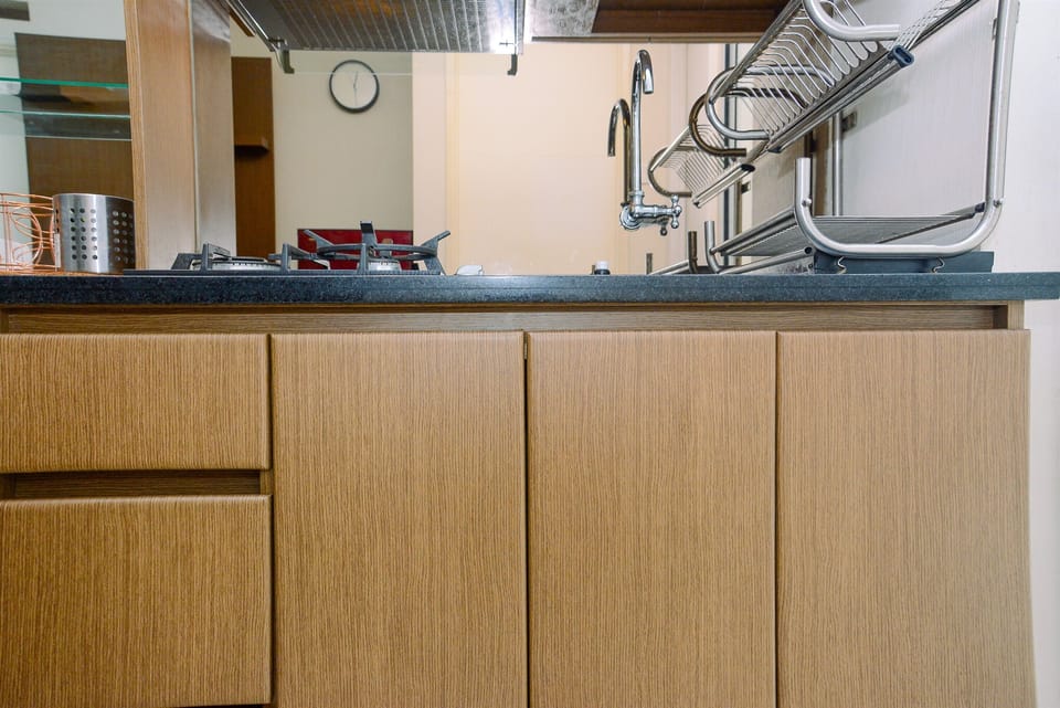 Fridge, stovetop, cookware/dishes/utensils