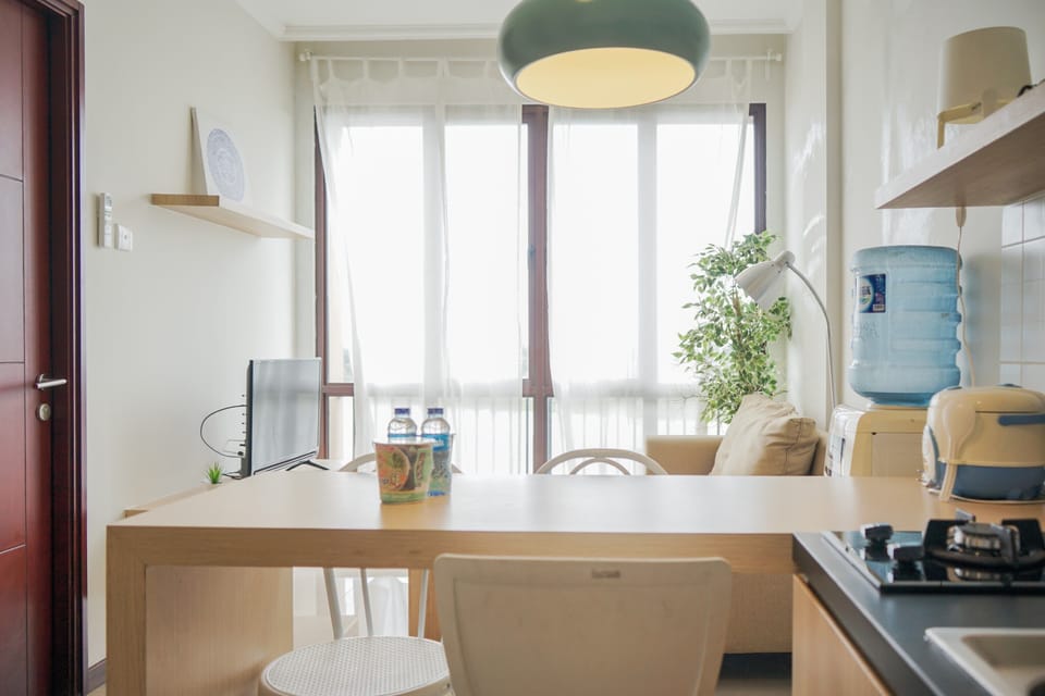 Room | In-room dining
