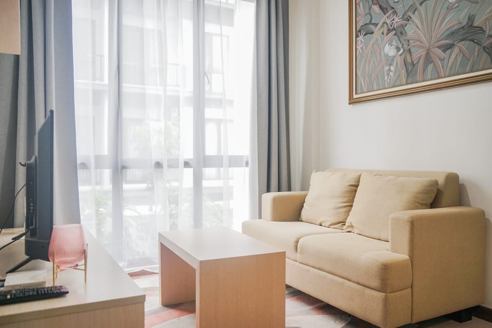 Room | Living room | TV