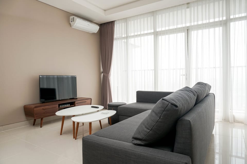 Room | Living room | TV