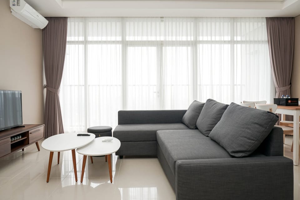 Room | Living room | TV