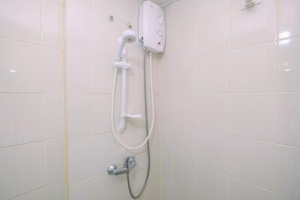 Room | Bathroom | Shower, towels