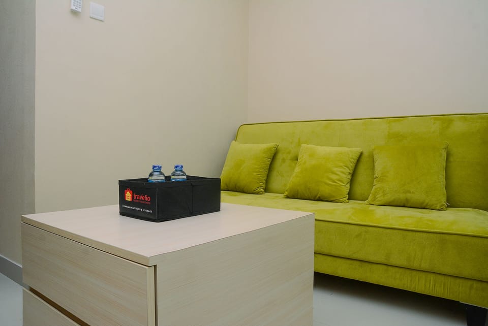 Room | Living area | TV