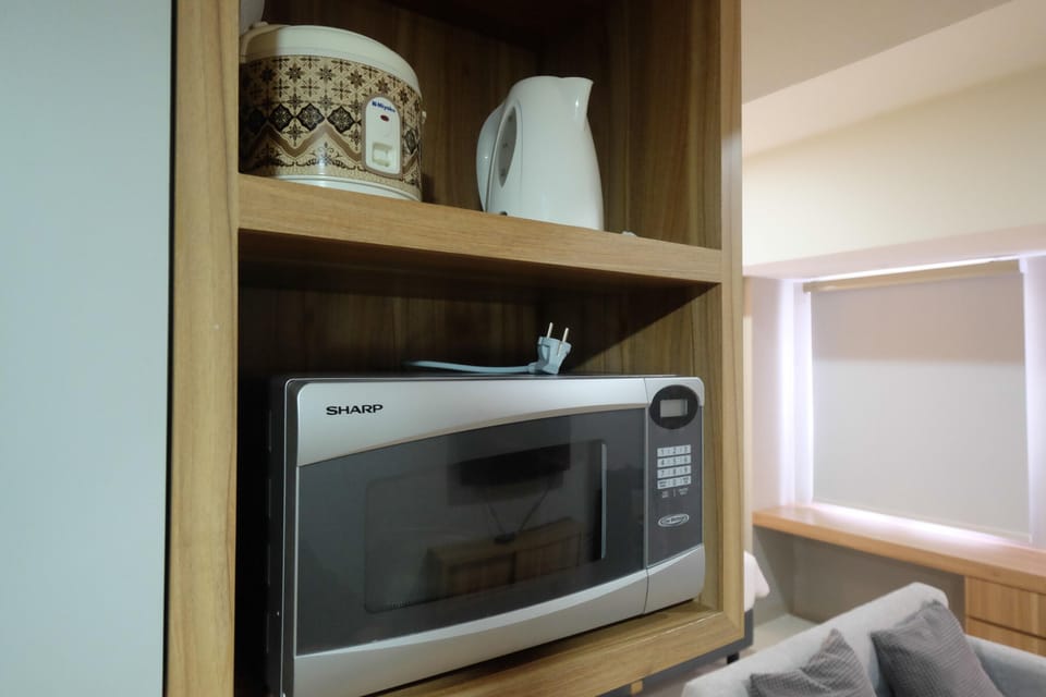 Room | Microwave