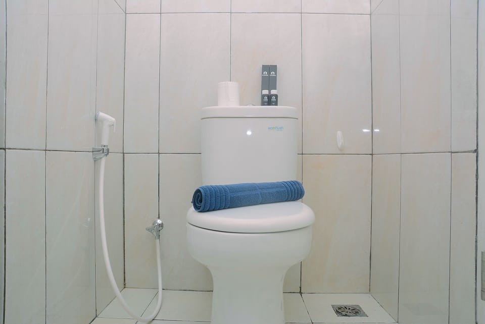 Room | Bathroom | Shower, towels