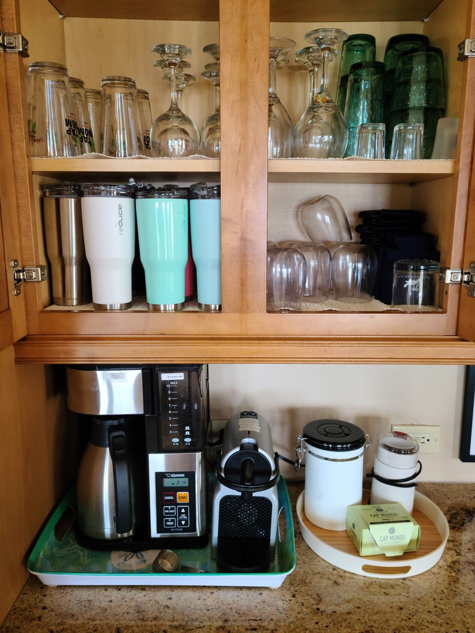 Gourmet Coffee Station and plenty of stemware and tumblers are available