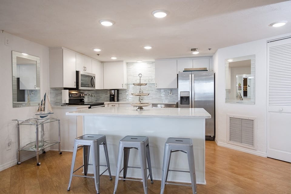 Breakfast Bar