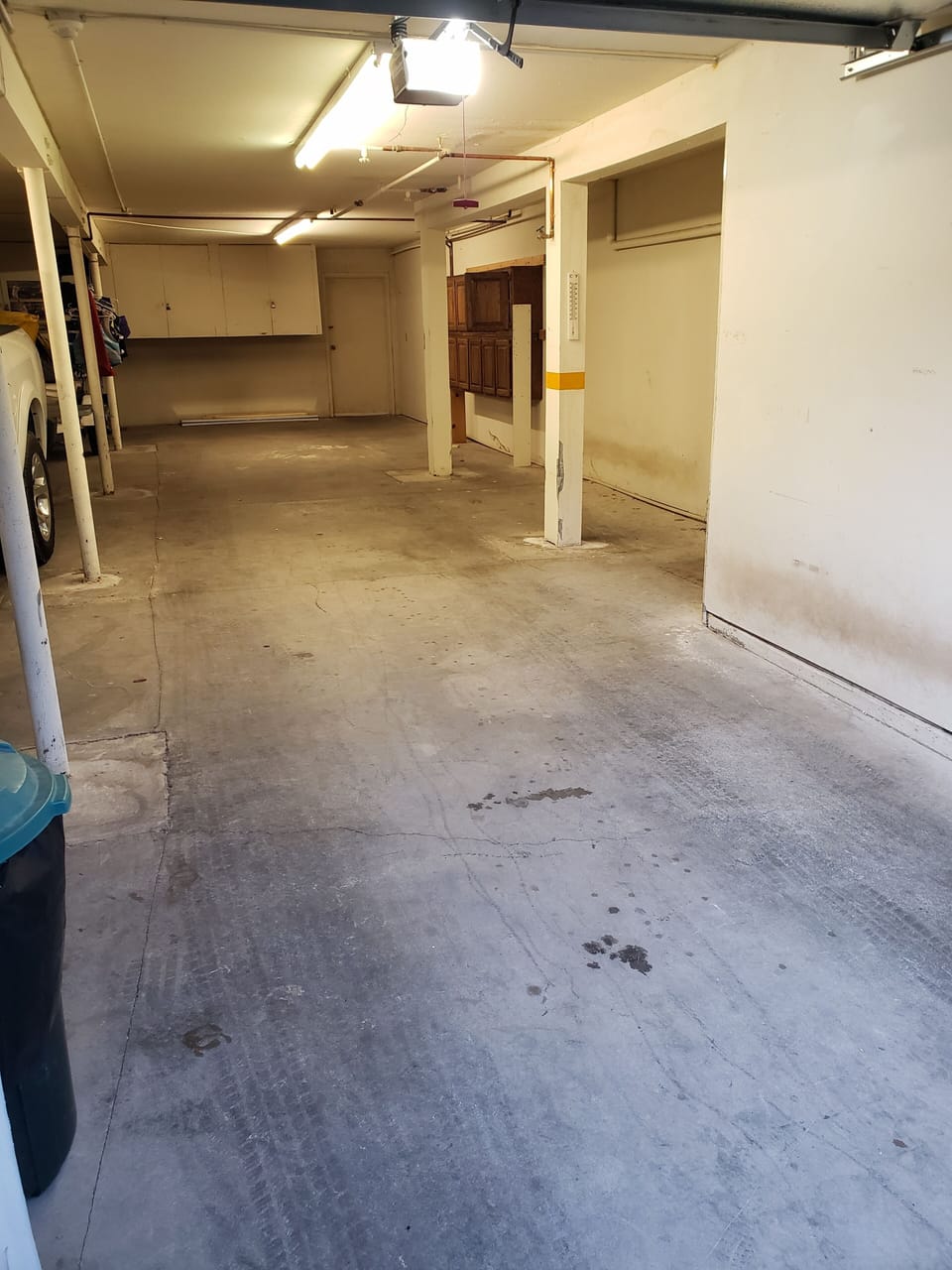 2 Car Garage