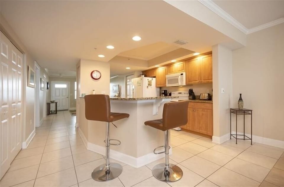 Breakfast Bar