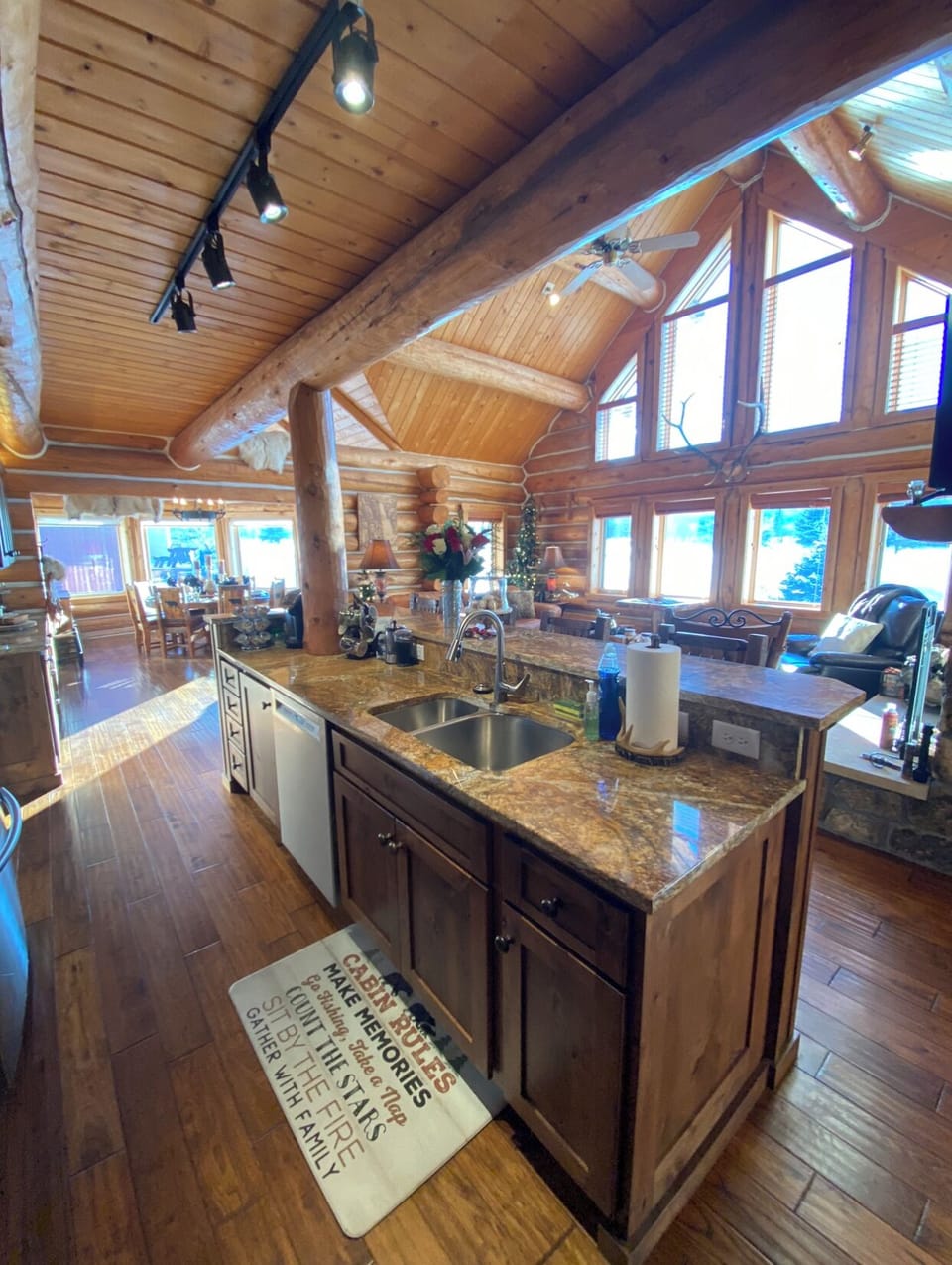 Gourmet Kitchen with an open concept - perfect for entertaining!