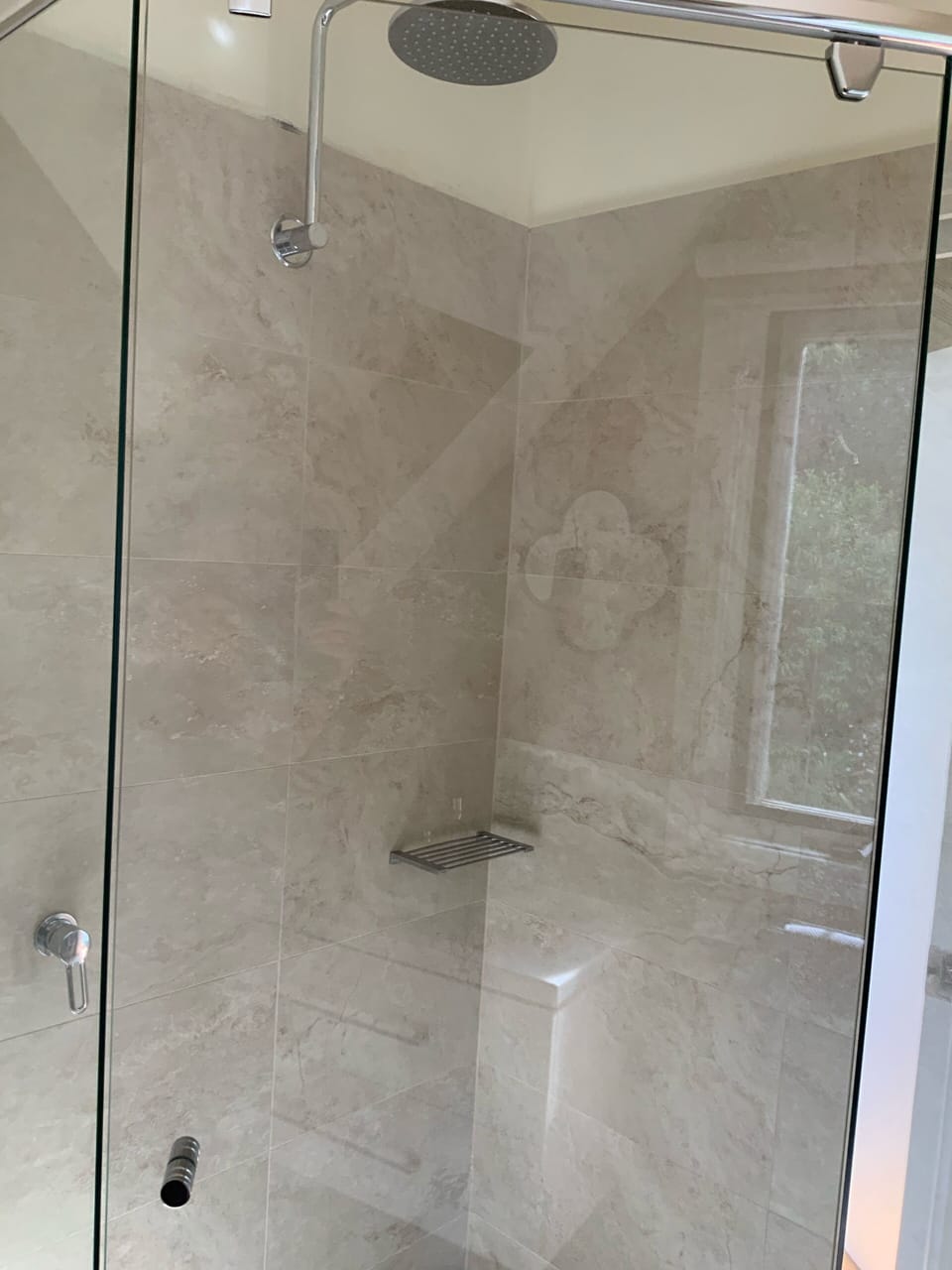 Modern bathroom 