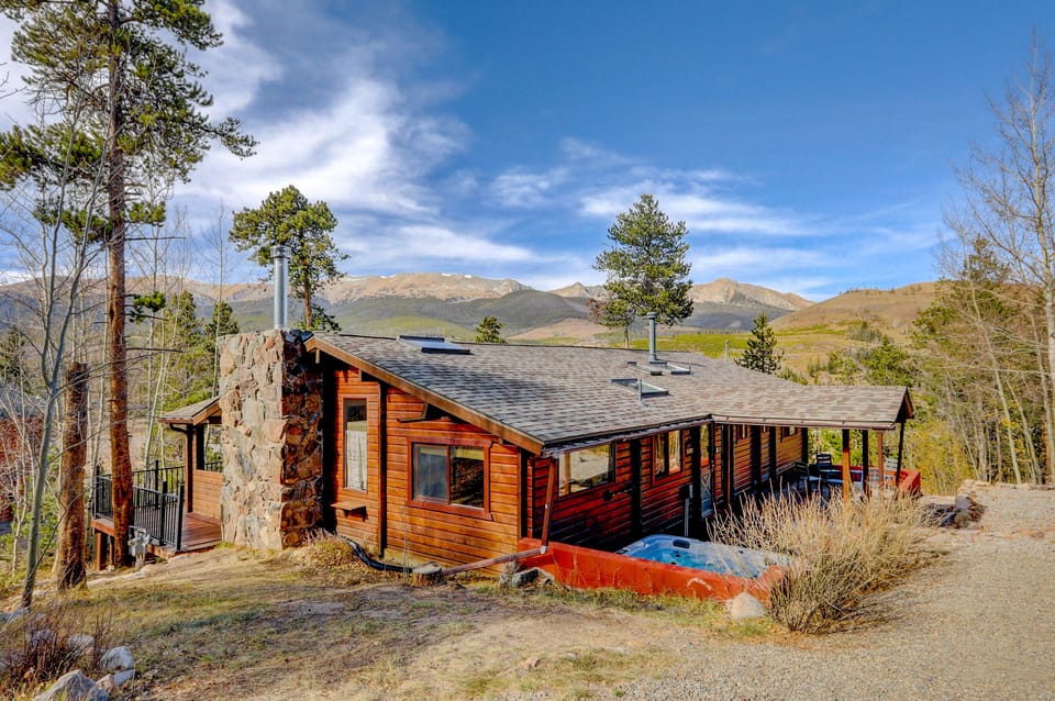 Single Family Cabin