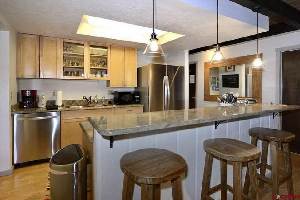 Fully Stocked Cook’s Kitchen!