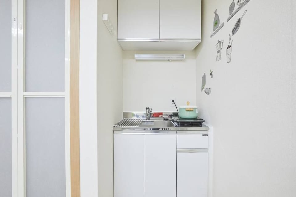 Apartment | Private kitchenette | Fridge, microwave, stovetop, electric kettle