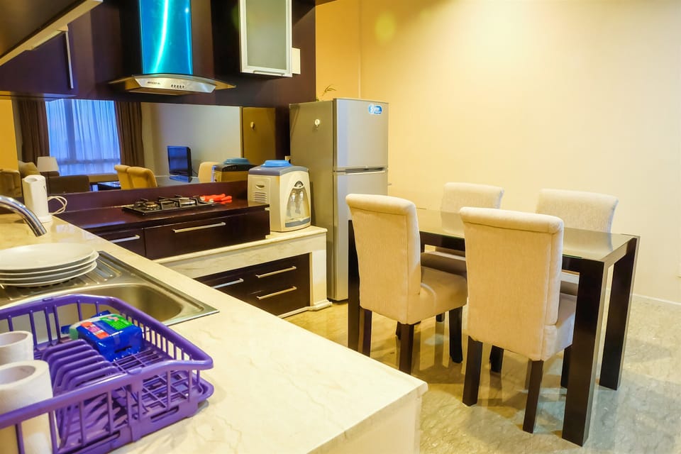Room | Living area | TV