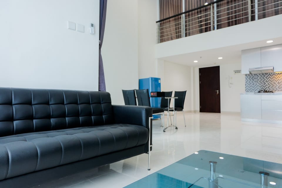 Room | Living area | TV