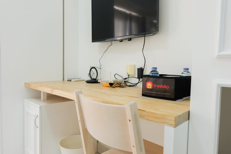 Room | Television