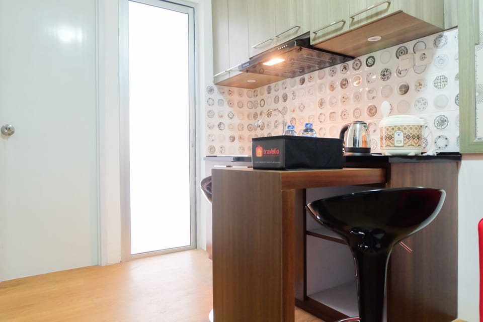 Room | In-room dining