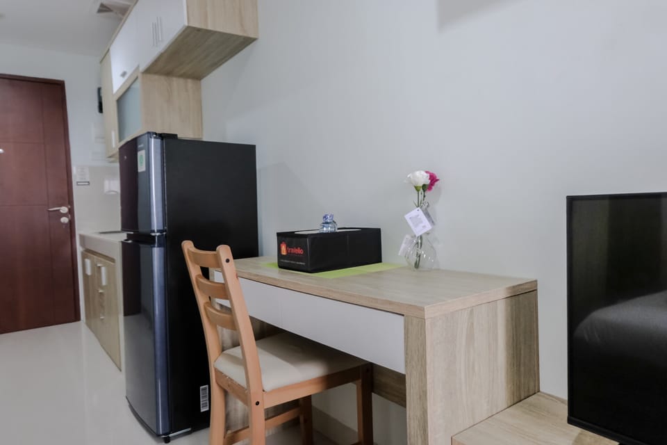 Room | In-room dining