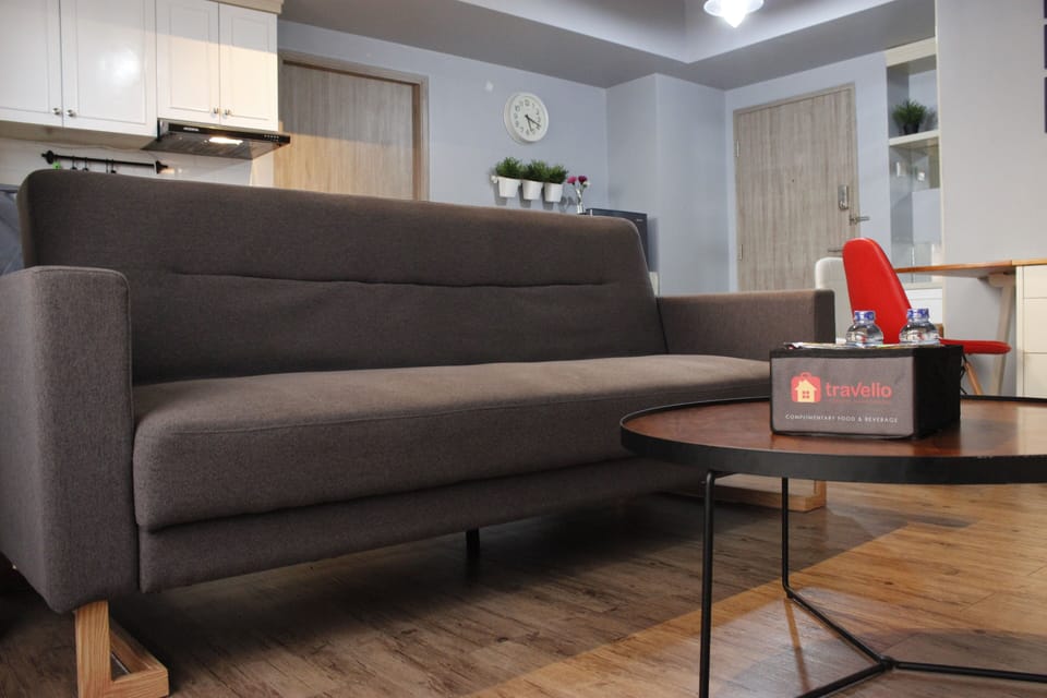 Room | Living room | TV