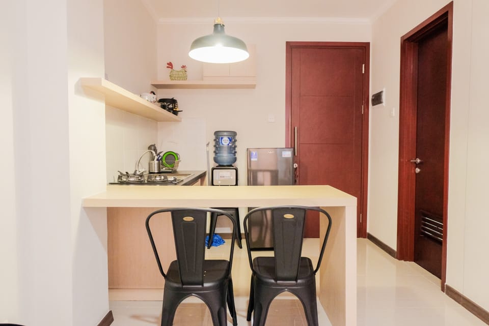 Room | In-room dining