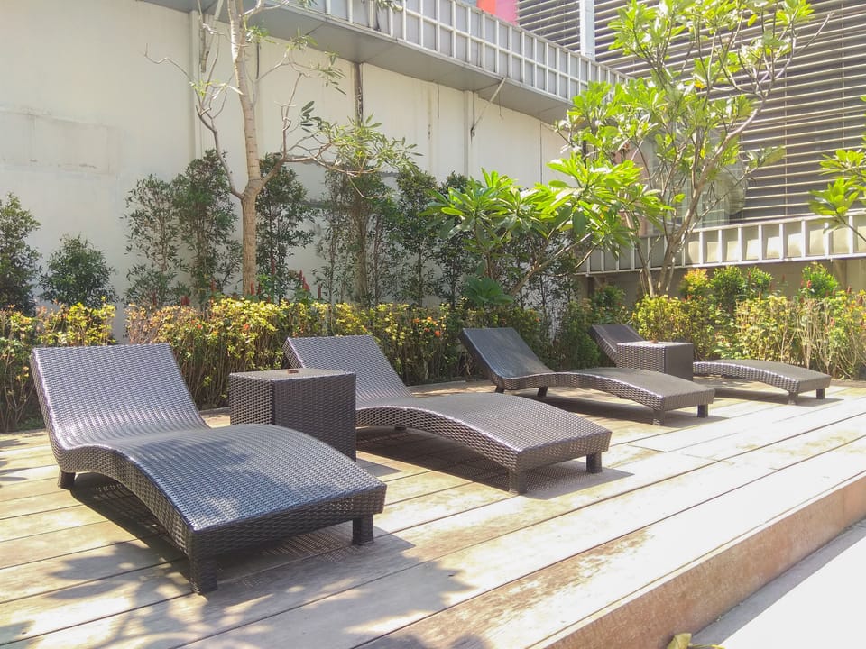 Sundeck