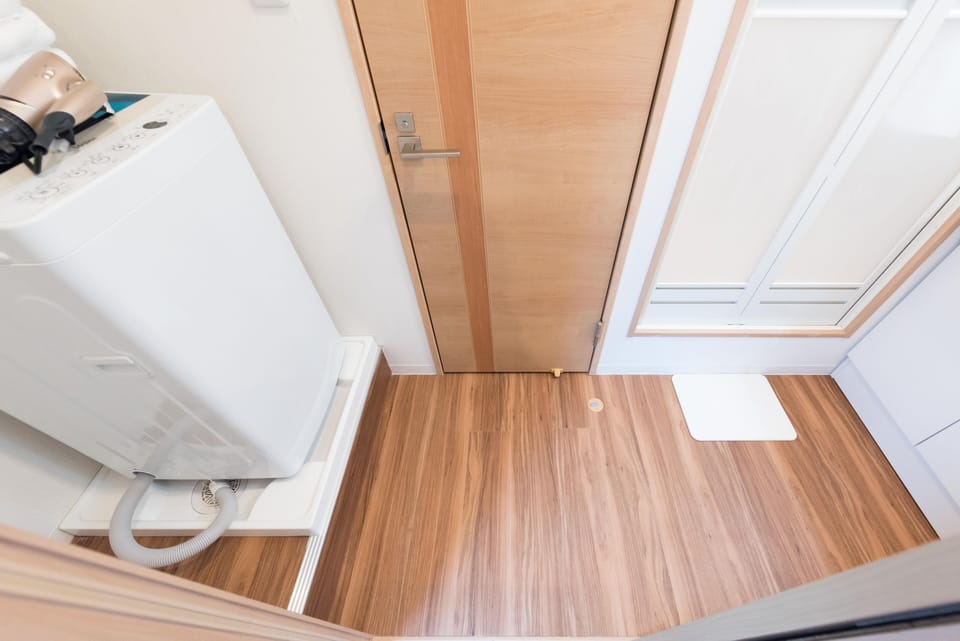 Apartment | Bathroom | Shower, free toiletries, hair dryer, slippers