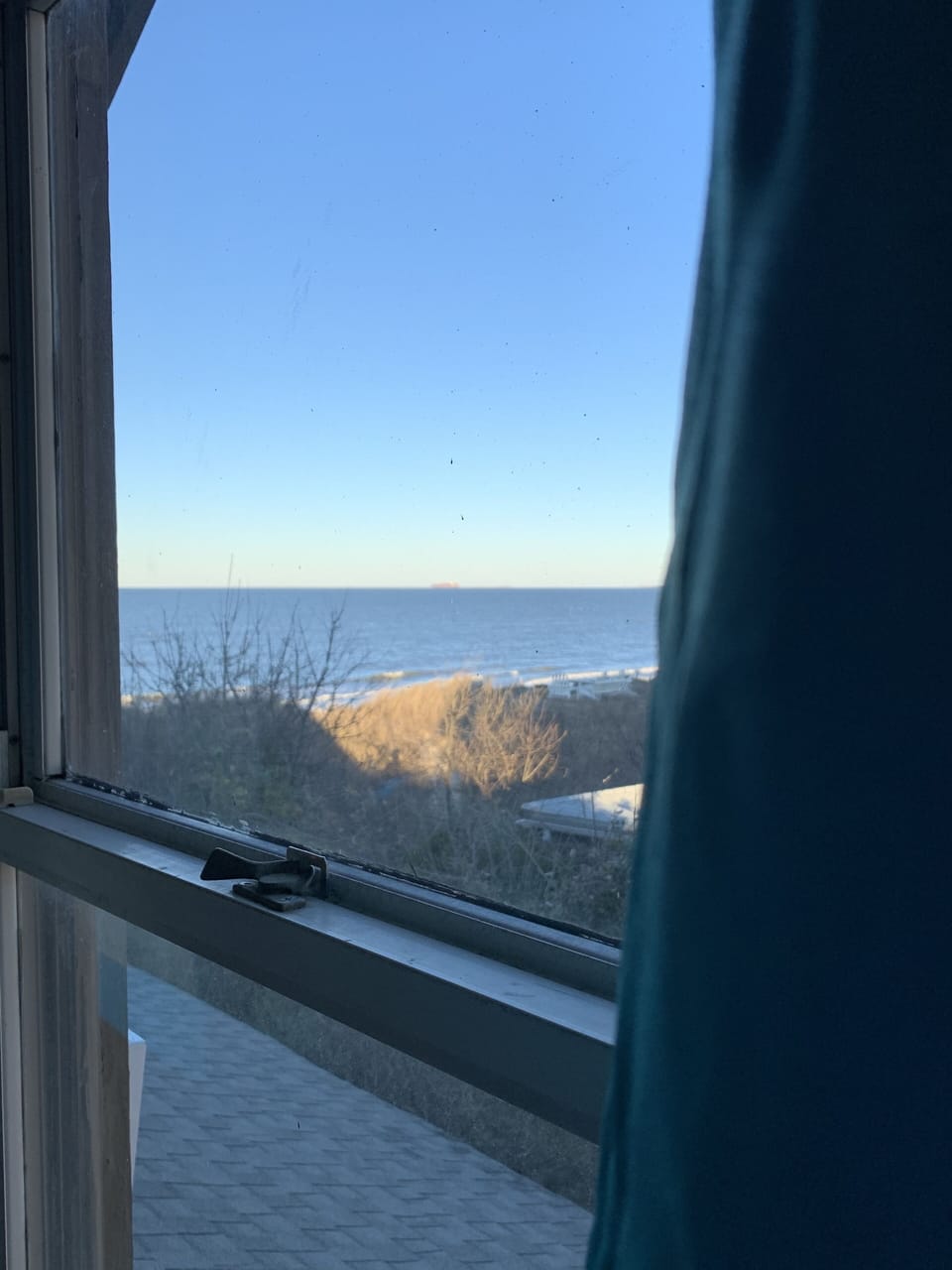 Home Decor, Window, Window Shade, Curtain, Handrail