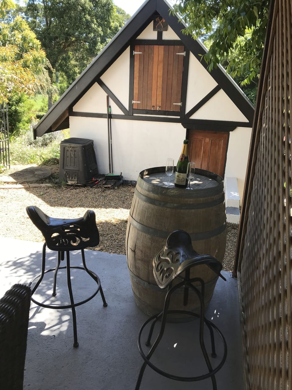 Wine Barrel with stools
