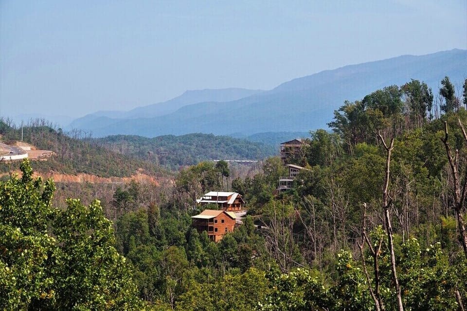 Birds eye view of Smoky Mountain Dreams