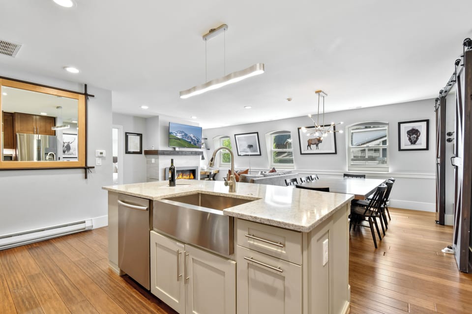 Beautiful kitchen.