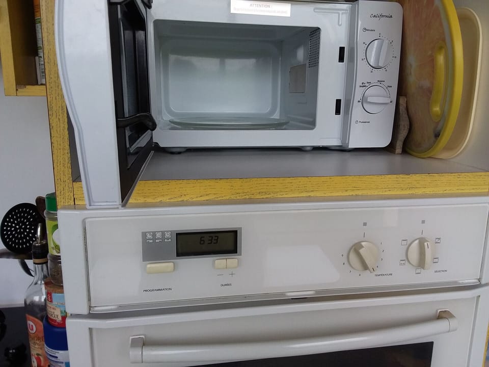 Microwave