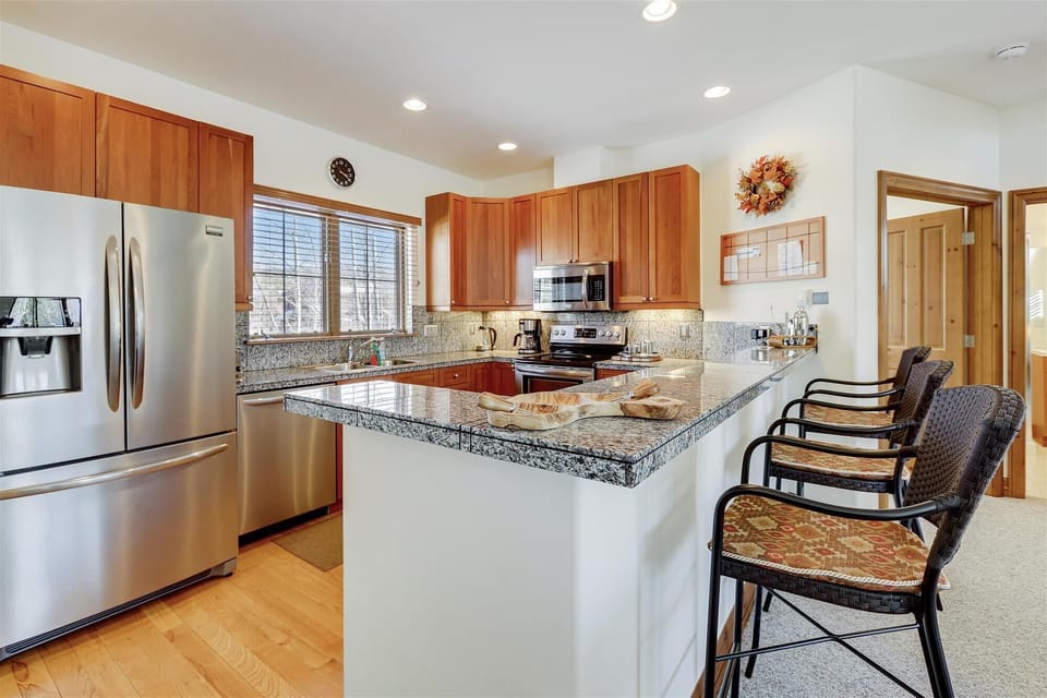 Kitchen - Highland Greens 66 - Breckenridge Vacation Rental